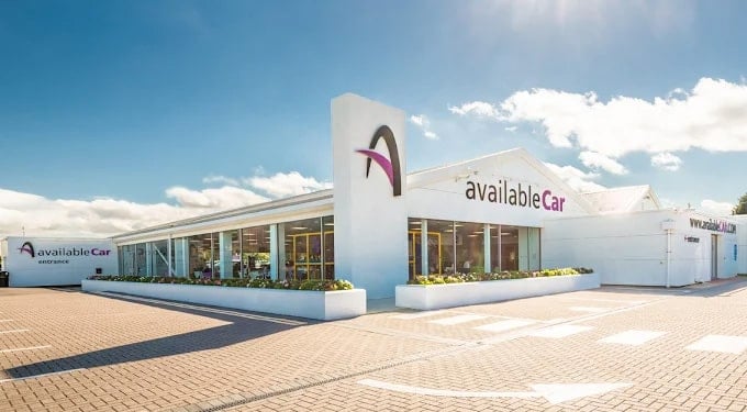 track-the-full-customer-journey-availablecar-case-study-mediahawk