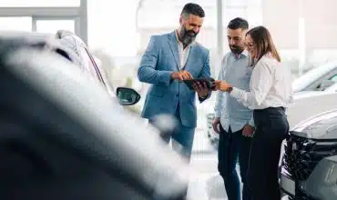 Capture more enquiries with call tracking: A quick-start guide for car dealerships